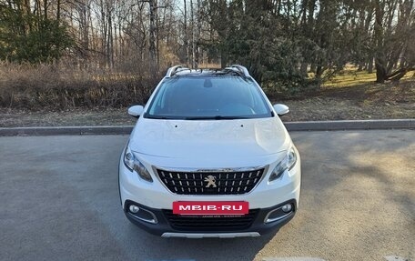 Peugeot 2008 II, 2017 год, 1 340 000 рублей, 9 фотография