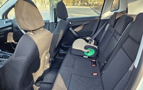Peugeot 2008 II, 2017 год, 1 340 000 рублей, 13 фотография