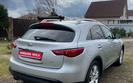 Infiniti FX II, 2012 год, 1 550 000 рублей, 4 фотография