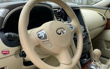 Infiniti FX II, 2012 год, 1 550 000 рублей, 7 фотография