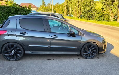Peugeot 308 II, 2011 год, 700 000 рублей, 4 фотография