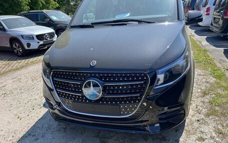 Mercedes-Benz V-Класс, 2025 год, 12 900 000 рублей, 38 фотография