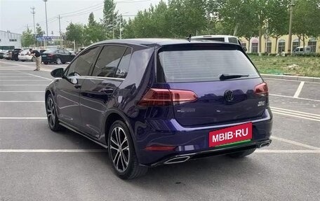 Volkswagen Golf VII, 2020 год, 1 599 000 рублей, 5 фотография