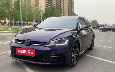 Volkswagen Golf VII, 2020 год, 1 599 000 рублей, 3 фотография