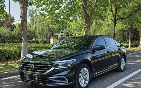 Volkswagen Passat B8 рестайлинг, 2021 год, 2 050 888 рублей, 1 фотография