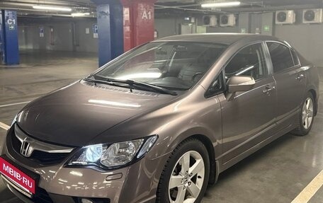 Honda Civic VIII, 2010 год, 1 050 000 рублей, 2 фотография