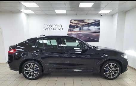 BMW X4, 2018 год, 4 500 000 рублей, 3 фотография