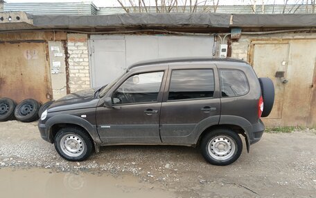 Chevrolet Niva I рестайлинг, 2014 год, 550 000 рублей, 2 фотография