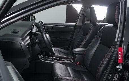 Toyota Corolla, 2015 год, 1 395 000 рублей, 10 фотография
