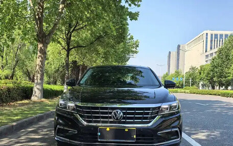 Volkswagen Passat B8 рестайлинг, 2021 год, 2 050 888 рублей, 2 фотография