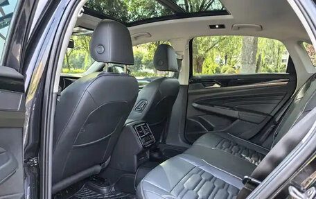 Volkswagen Passat B8 рестайлинг, 2021 год, 2 050 888 рублей, 14 фотография