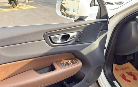 Volvo XC60 II, 2021 год, 2 950 443 рублей, 13 фотография
