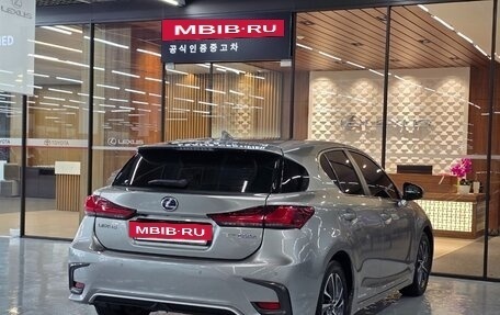 Lexus CT I рестайлинг, 2019 год, 1 830 013 рублей, 4 фотография