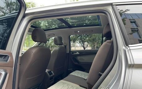 Volkswagen Tiguan II, 2021 год, 2 480 300 рублей, 11 фотография