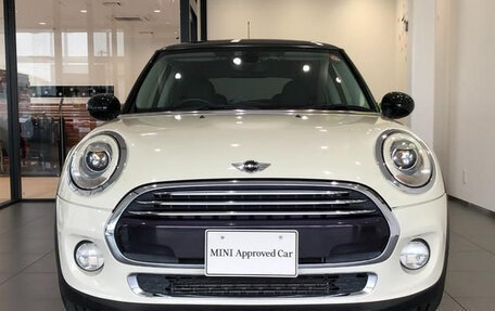 MINI Clubman, 2018 год, 1 190 055 рублей, 2 фотография