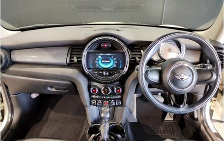 MINI Clubman, 2018 год, 1 190 055 рублей, 12 фотография
