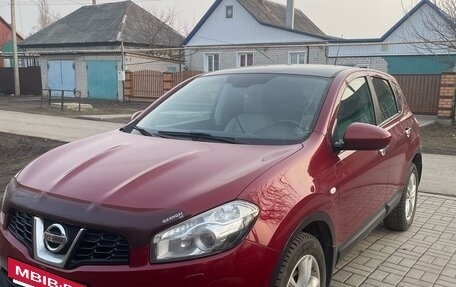 Nissan Qashqai, 2010 год, 950 000 рублей, 2 фотография