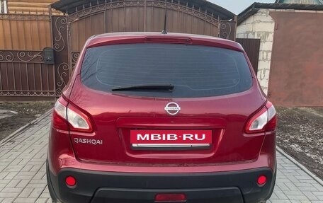 Nissan Qashqai, 2010 год, 950 000 рублей, 3 фотография
