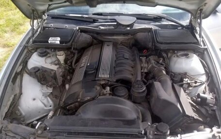 BMW 5 серия, 1996 год, 250 000 рублей, 10 фотография