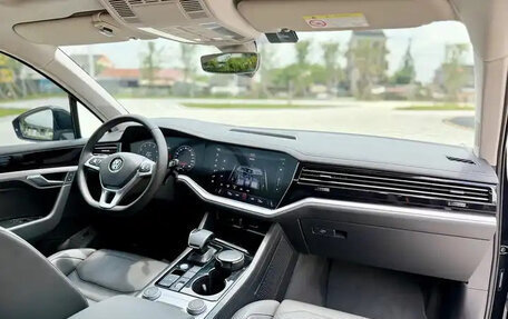 Volkswagen Touareg III, 2021 год, 5 100 999 рублей, 18 фотография