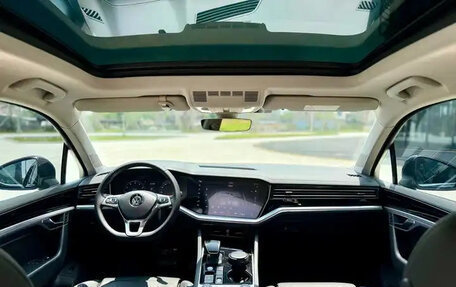 Volkswagen Touareg III, 2021 год, 5 100 999 рублей, 11 фотография