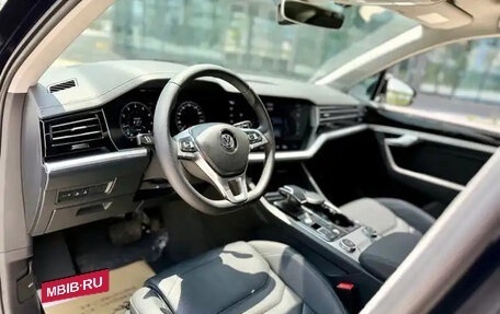Volkswagen Touareg III, 2021 год, 5 100 999 рублей, 9 фотография