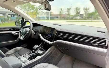 Volkswagen Touareg III, 2021 год, 5 100 999 рублей, 24 фотография