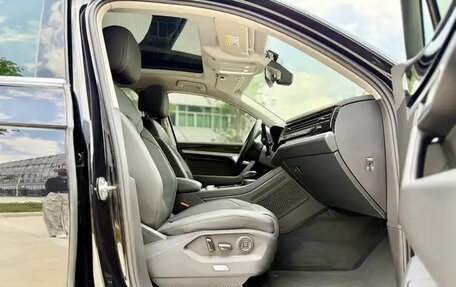 Volkswagen Touareg III, 2021 год, 5 100 999 рублей, 22 фотография