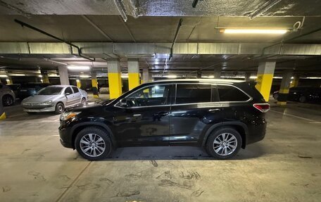 Toyota Highlander III, 2014 год, 3 250 000 рублей, 3 фотография