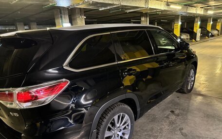 Toyota Highlander III, 2014 год, 3 250 000 рублей, 7 фотография