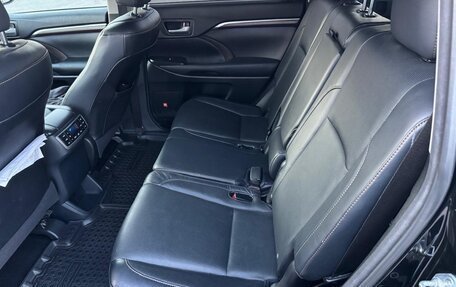 Toyota Highlander III, 2014 год, 3 250 000 рублей, 23 фотография