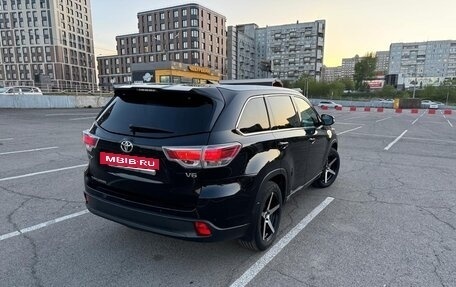 Toyota Highlander III, 2014 год, 3 250 000 рублей, 18 фотография