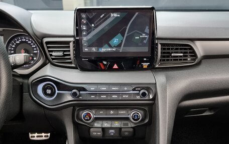 Hyundai Veloster II, 2021 год, 2 400 000 рублей, 13 фотография