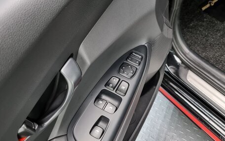 Hyundai Veloster II, 2021 год, 2 400 000 рублей, 20 фотография