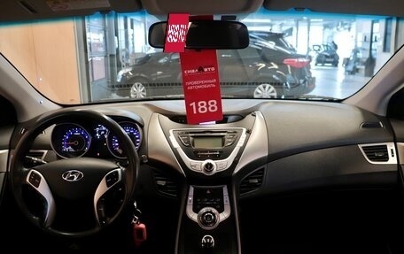 Hyundai Avante, 2011 год, 1 050 000 рублей, 16 фотография