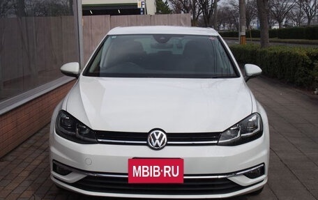 Volkswagen Golf VII, 2018 год, 1 100 035 рублей, 3 фотография