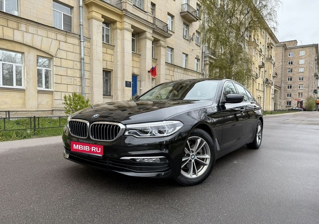 BMW 5 серия, 2018 год, 2 769 000 рублей, 4 фотография