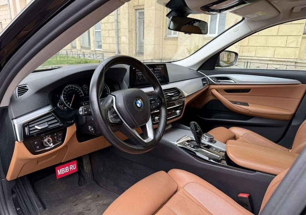 BMW 5 серия, 2018 год, 2 769 000 рублей, 10 фотография