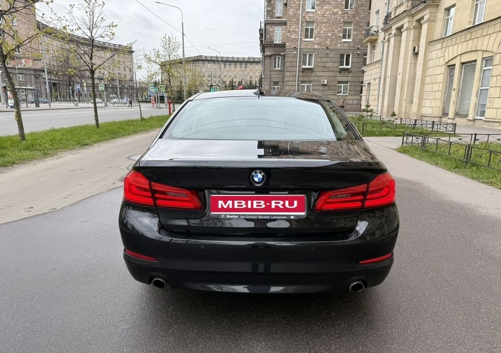 BMW 5 серия, 2018 год, 2 769 000 рублей, 7 фотография