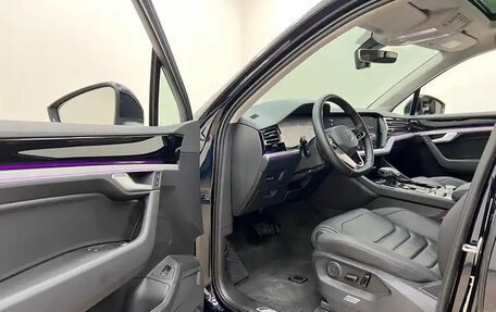 Volkswagen Touareg III, 2021 год, 4 250 888 рублей, 8 фотография