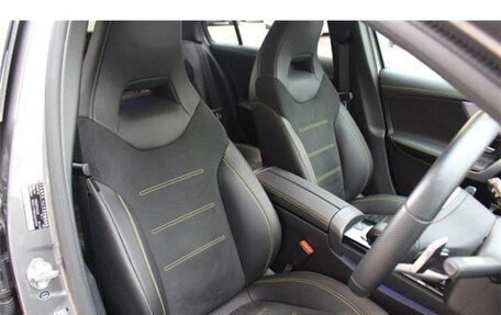 Mercedes-Benz A-Класс, 2018 год, 1 350 035 рублей, 17 фотография