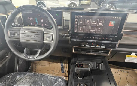 GMC Hummer EV, 2025 год, 21 190 000 рублей, 9 фотография