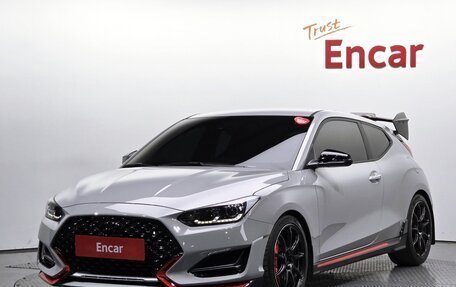 Hyundai Veloster II, 2022 год, 1 943 000 рублей, 1 фотография