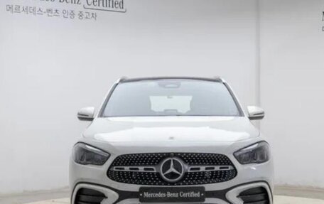 Mercedes-Benz GLA, 2024 год, 4 400 000 рублей, 1 фотография