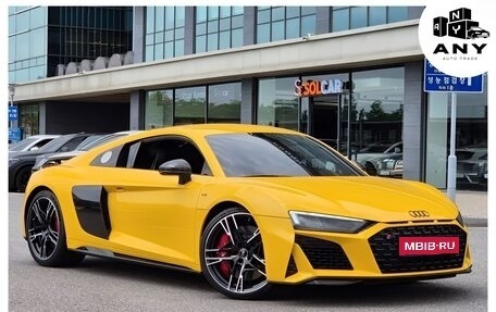 Audi R8, 2021 год, 15 850 000 рублей, 1 фотография