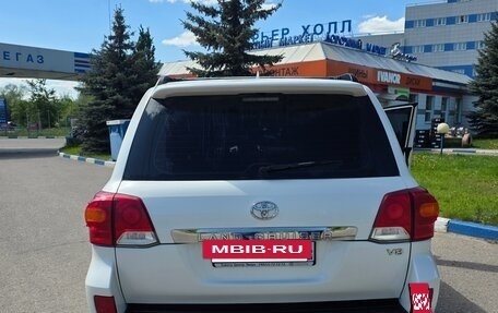 Toyota Land Cruiser 200, 2015 год, 4 900 000 рублей, 7 фотография