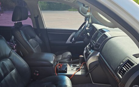 Toyota Land Cruiser 200, 2015 год, 4 900 000 рублей, 14 фотография