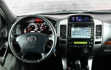 Toyota Land Cruiser Prado 120 рестайлинг, 2005 год, 1 875 000 рублей, 14 фотография