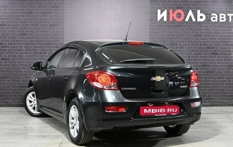 Chevrolet Cruze II, 2013 год, 900 000 рублей, 4 фотография