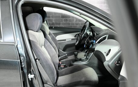 Chevrolet Cruze II, 2013 год, 900 000 рублей, 11 фотография